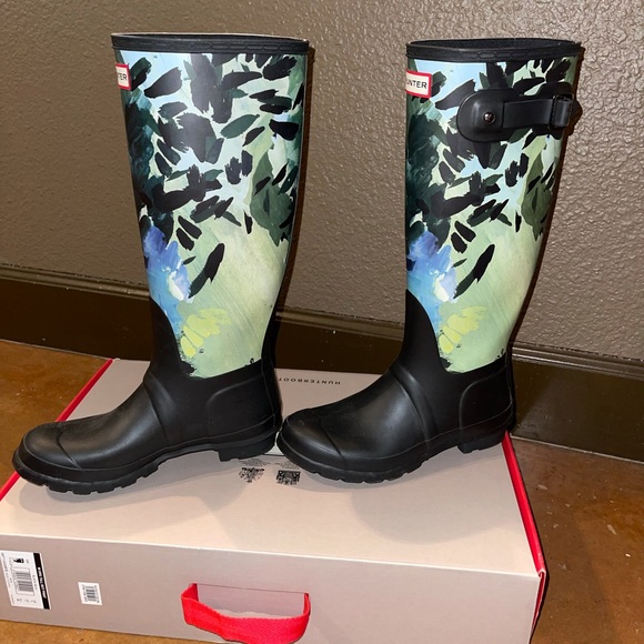 Hunter Rainboots - Tall - Printed - Picture 3 of 5